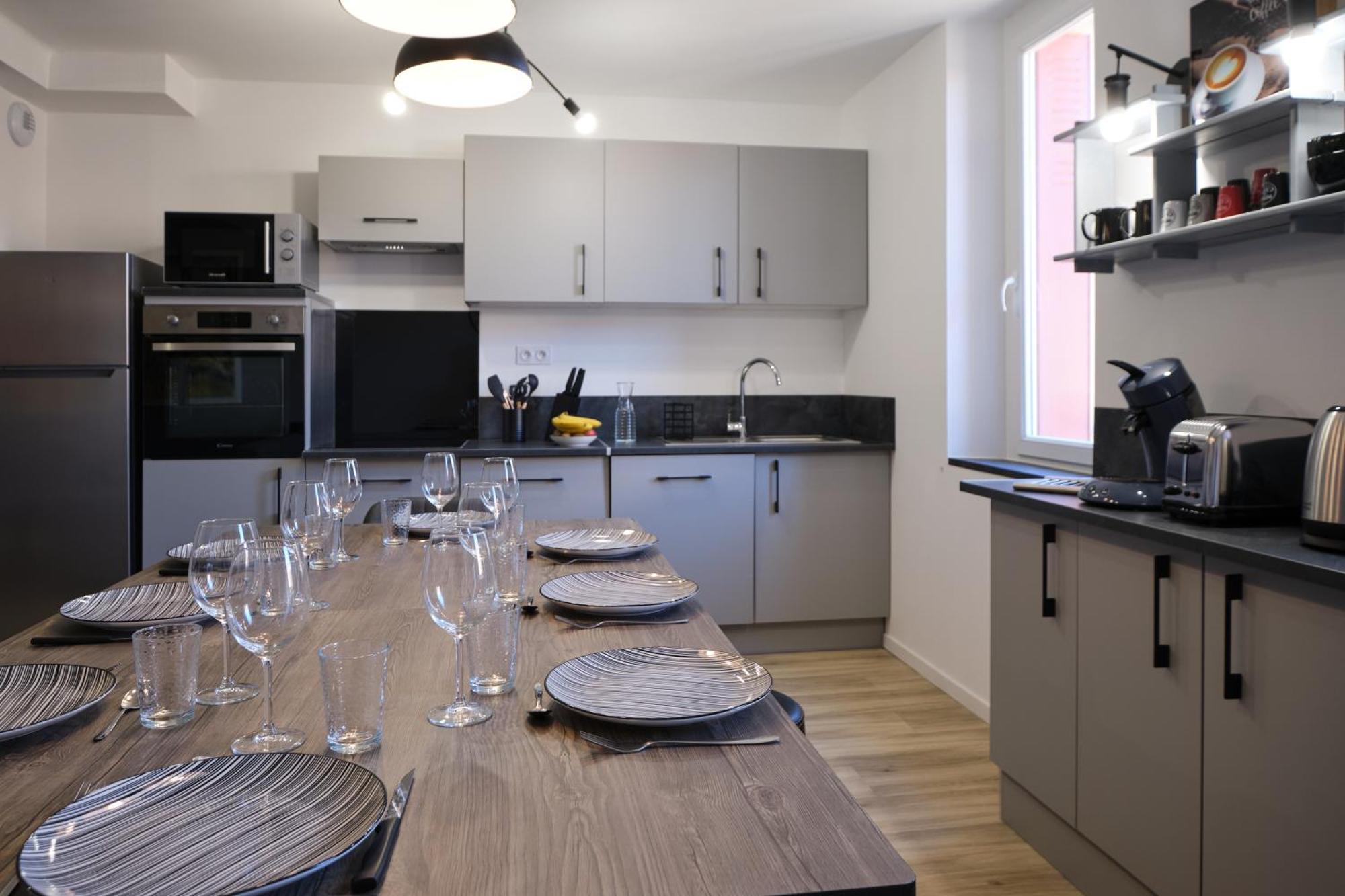 Magnifique*T4*Centre Ville*Wifi*Billard*Netflix* Limoux Luaran gambar