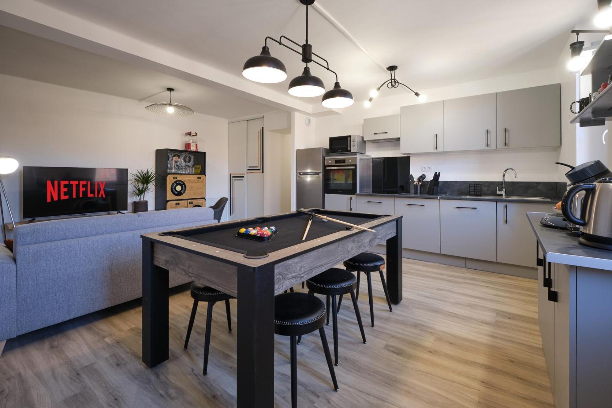 Magnifique*T4*Centre Ville*Wifi*Billard*Netflix* Limoux Luaran gambar